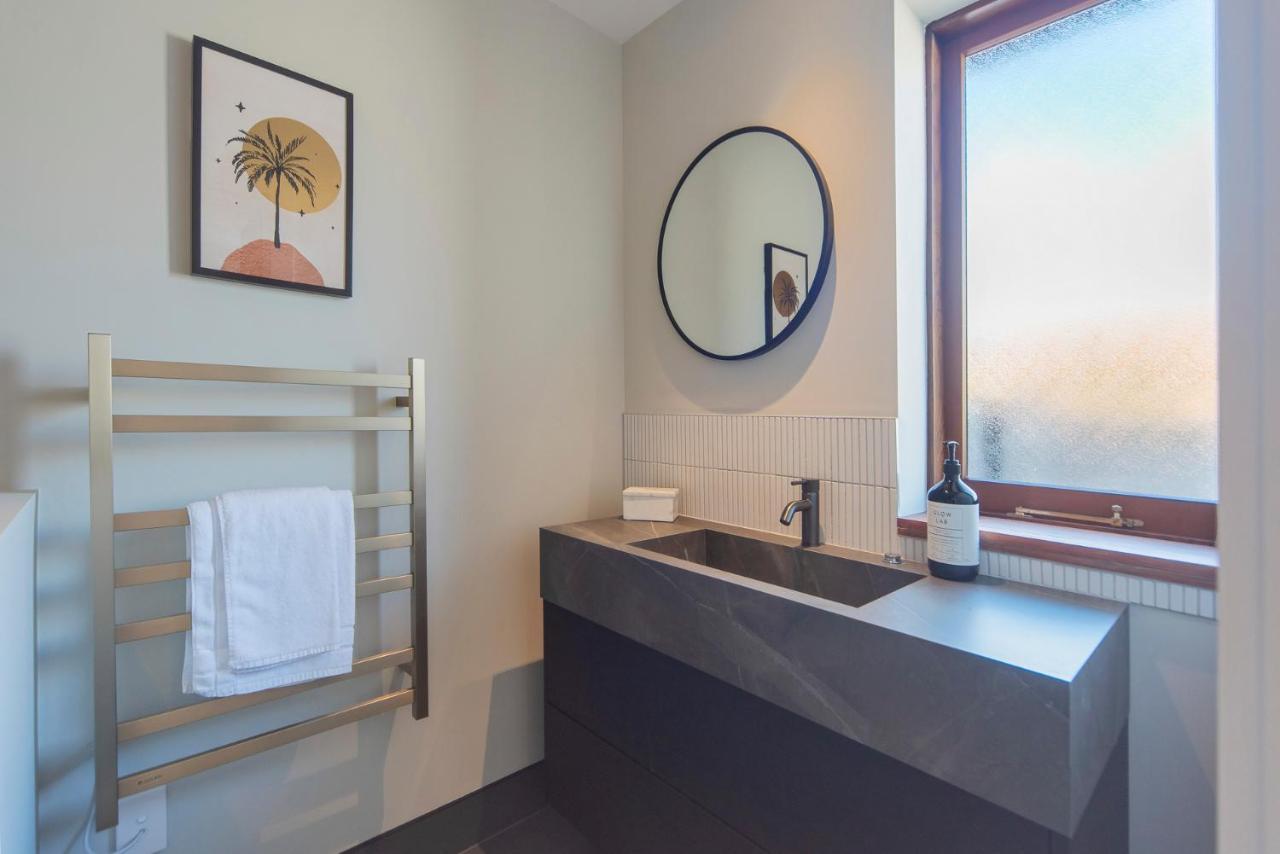 Monaco Resort Apartment Nelson Bagian luar foto